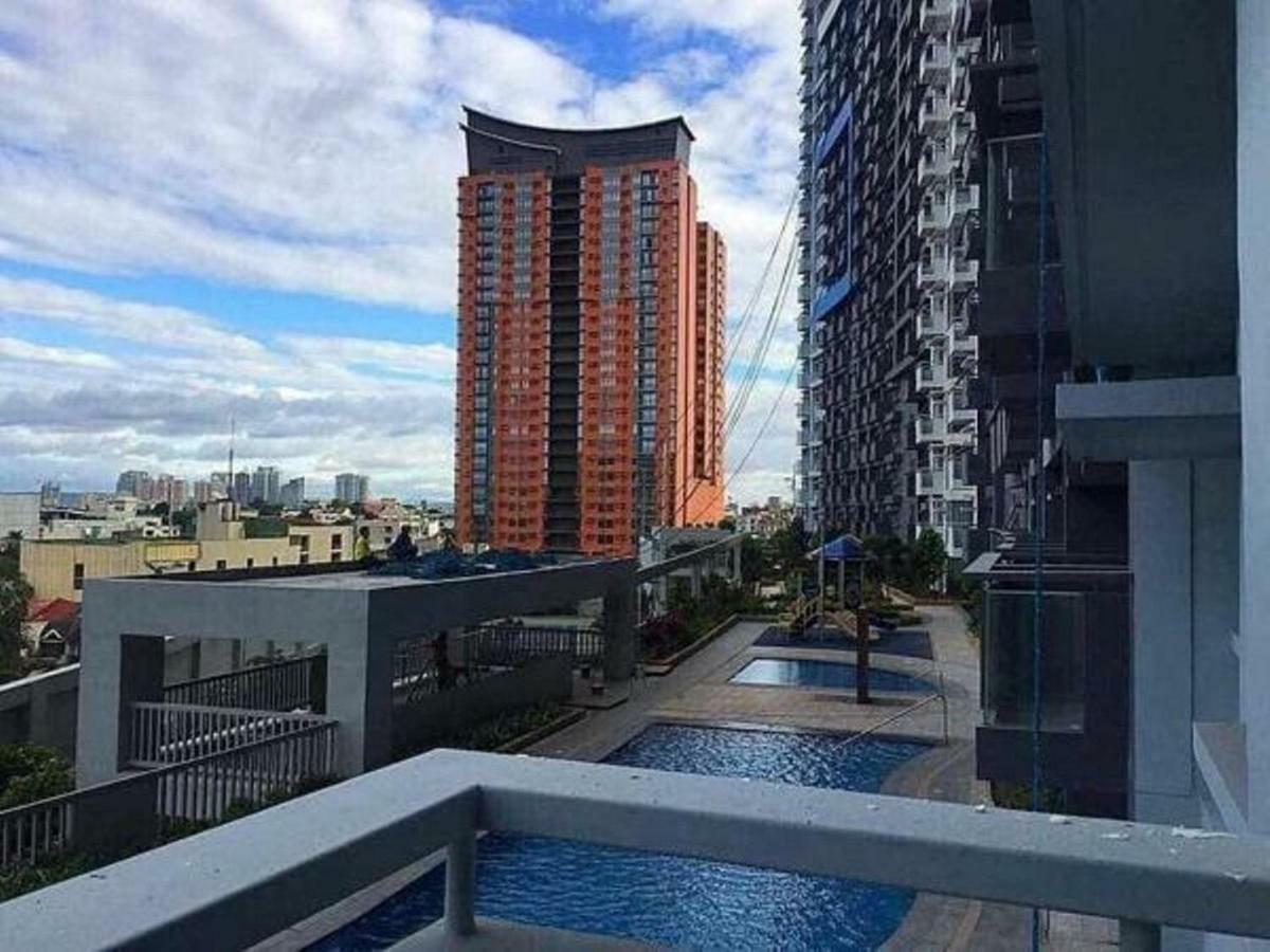 Cubao Manhattan Heights Unit 5A Tower C Ciudad Quezon Exterior foto